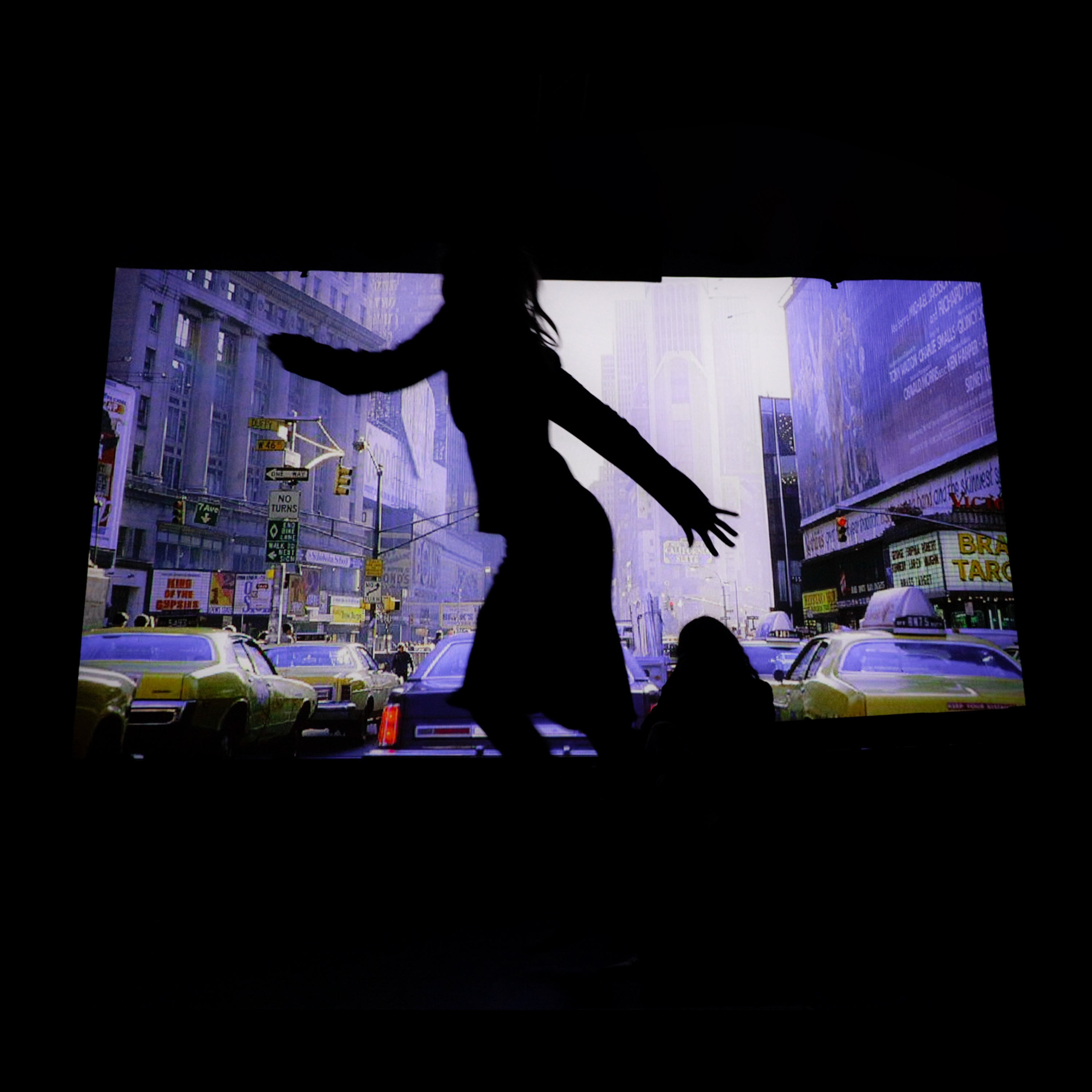 Alba Akvama - Drifting